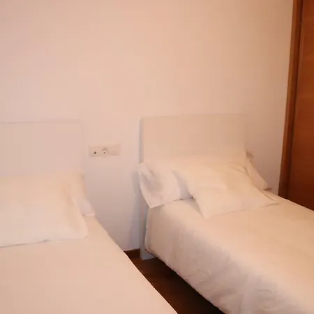 Grupoele3 Edificio Mar Langosteira Finisterre